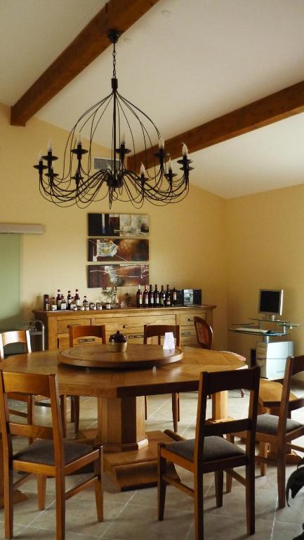 Relais De L'Alsou- Piscine Bed & Breakfast Labastide-en-Val Eksteriør bilde