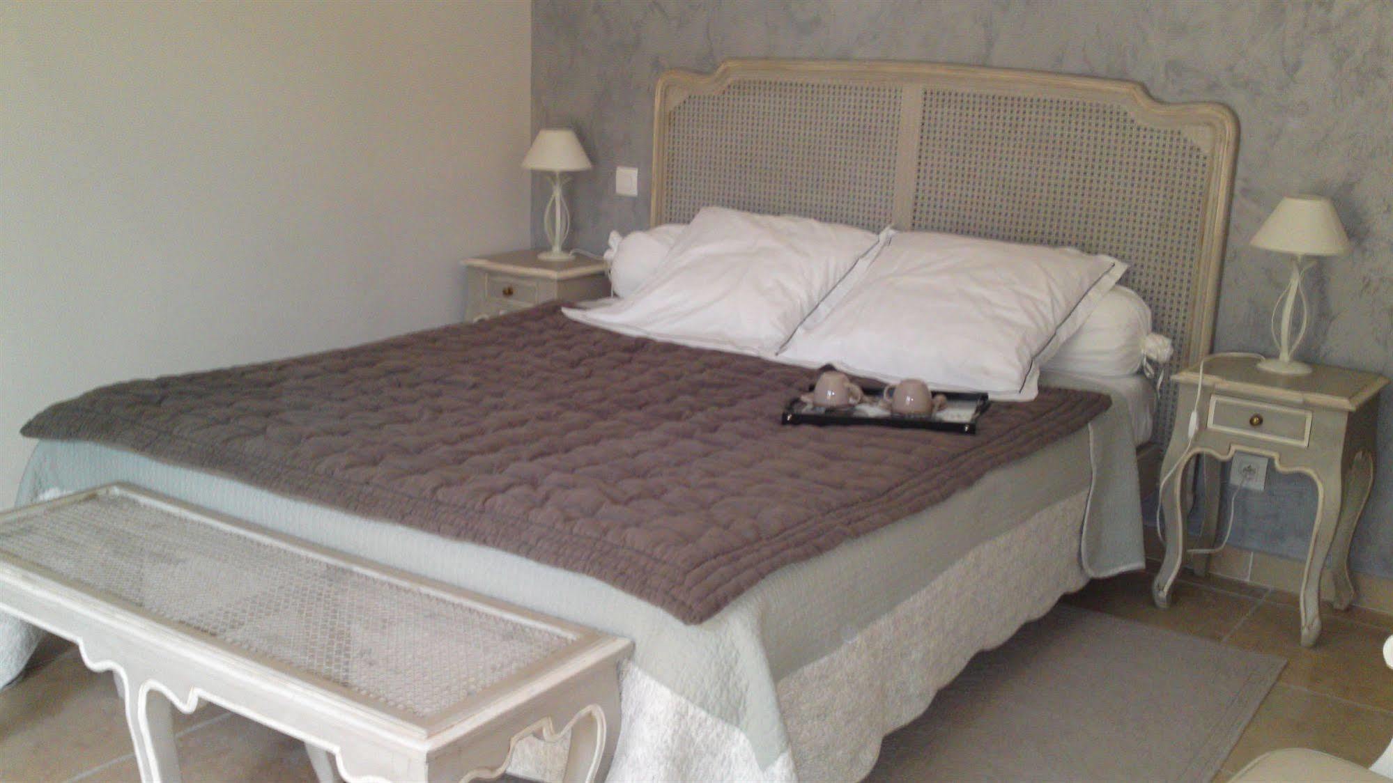 Relais De L'Alsou- Piscine Bed & Breakfast Labastide-en-Val Eksteriør bilde
